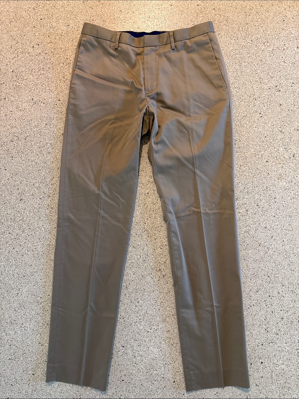 Banana Rebublic Non Iron Modern Slim Fit Khaki Dress Chino Pants 31 x 34 NEW!